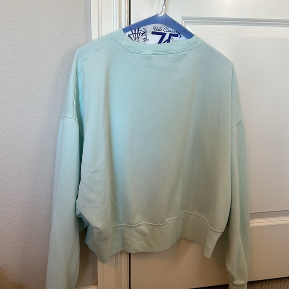 DSG (target) Crewneck size medium - Picture 2 of 3